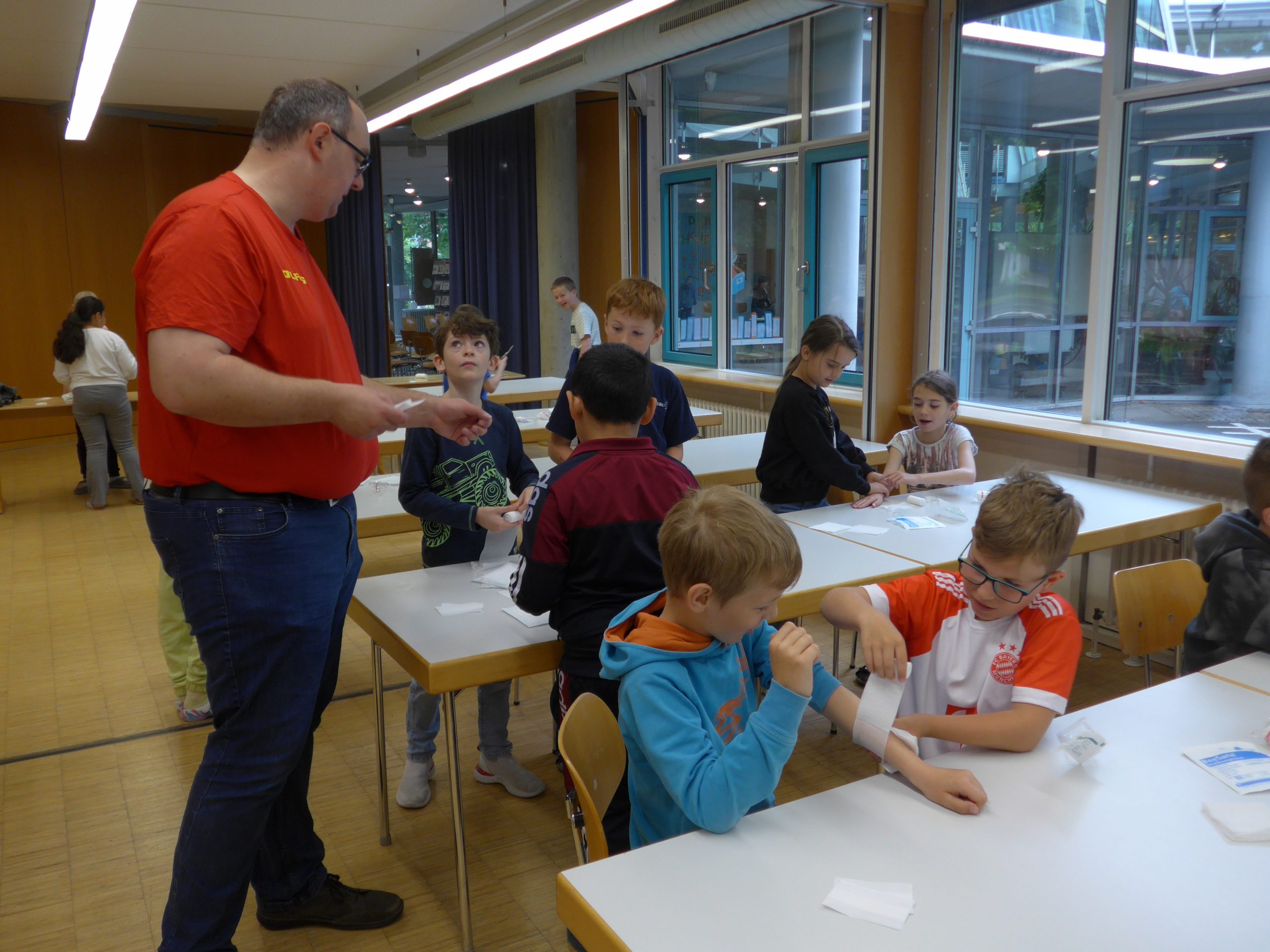 Erste-Hilfe-Kurs mit der DLRG