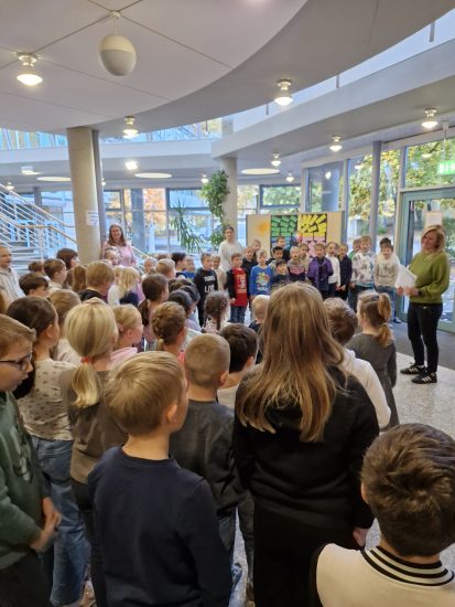 Schulversammlung zum Jahresmotto