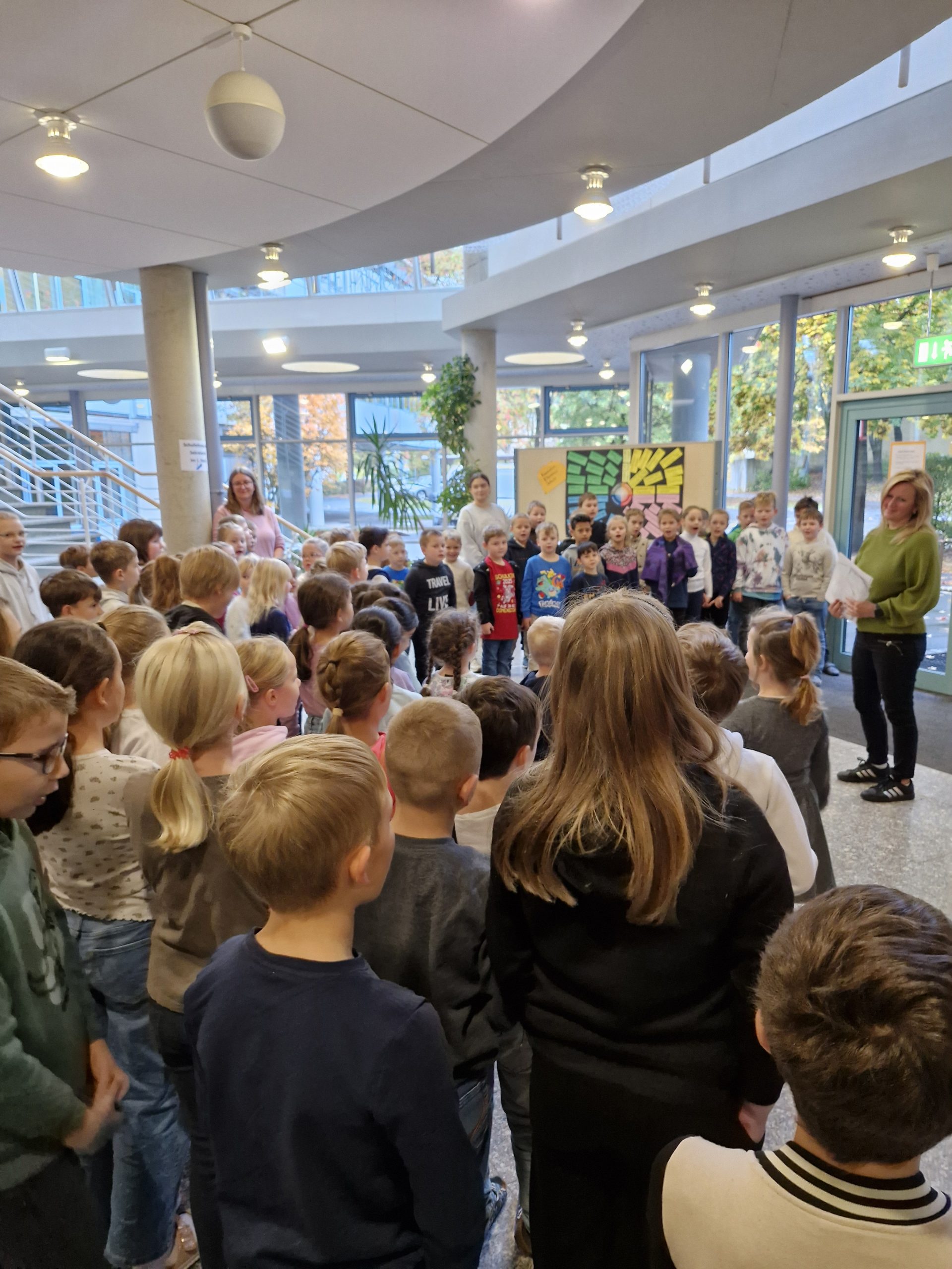 Schulversammlung zum Jahresmotto