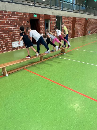 Sportstationen selbst erdacht